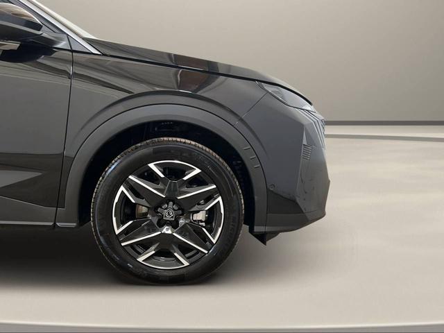 PEUGEOT 5008 usata, con Isofix