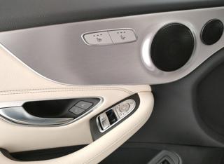 MERCEDES-BENZ C 220 usata, con Controllo trazione