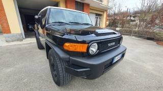 TOYOTA Land Cruiser usata, con Autoradio