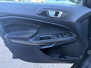 FORD EcoSport usata, con Sensori di parcheggio posteriori