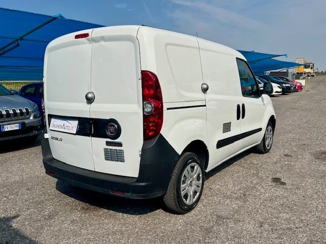 FIAT Doblo usata, con Autoradio
