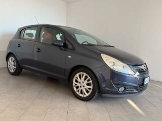 OPEL Corsa usata 2