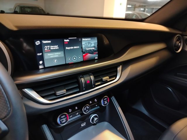 ALFA ROMEO Stelvio usata, con Specchietti laterali elettrici