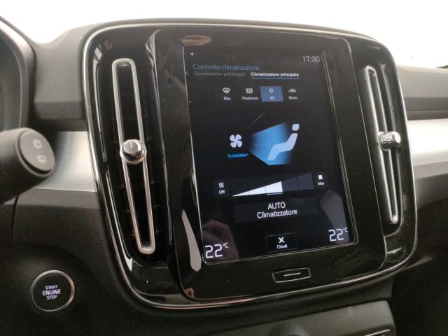 VOLVO XC40 usata, con Fari LED