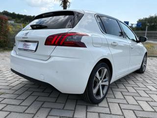 PEUGEOT 308 usata, con Airbag laterali