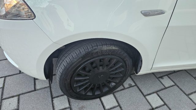 LANCIA Ypsilon usata, con Climatizzatore