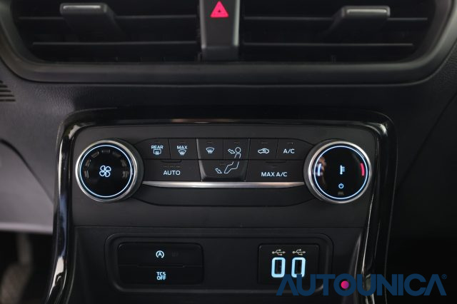 FORD EcoSport usata, con Fari LED