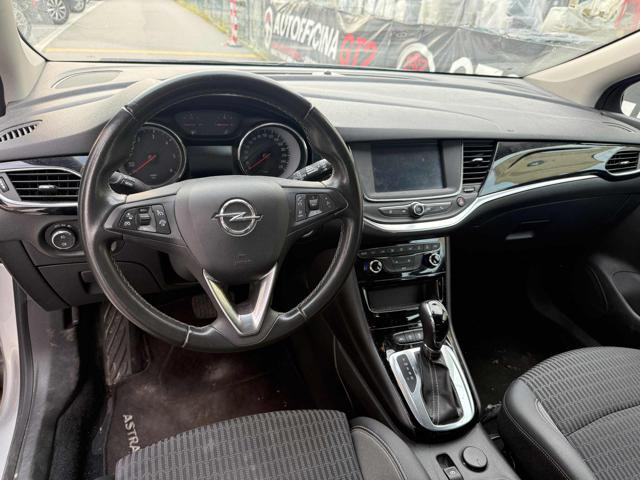 OPEL Astra usata, con Controllo trazione