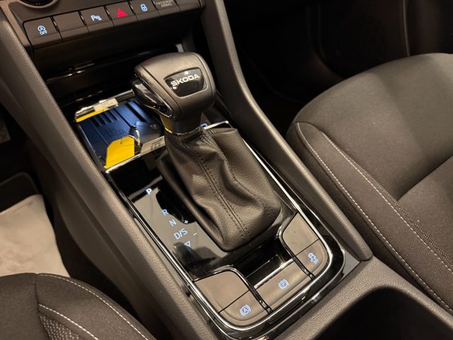 SKODA Karoq usata, con Park Distance Control