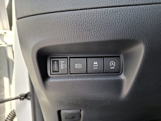 TOYOTA Aygo X usata 11