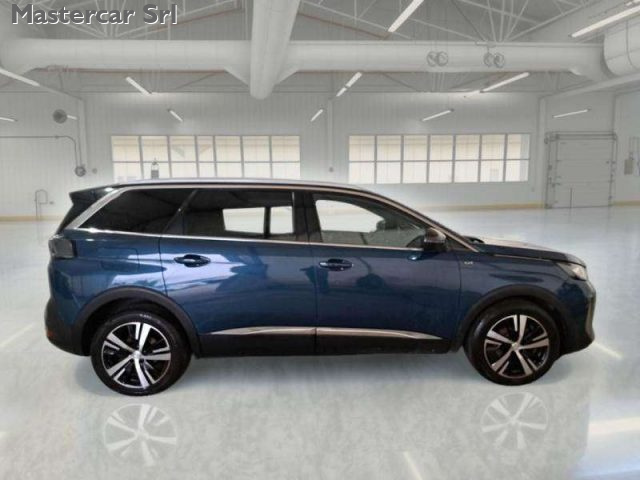 PEUGEOT 5008 usata, con Alzacristalli elettrici