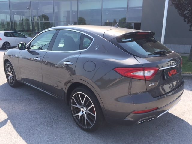 MASERATI Levante usata, con Alzacristalli elettrici