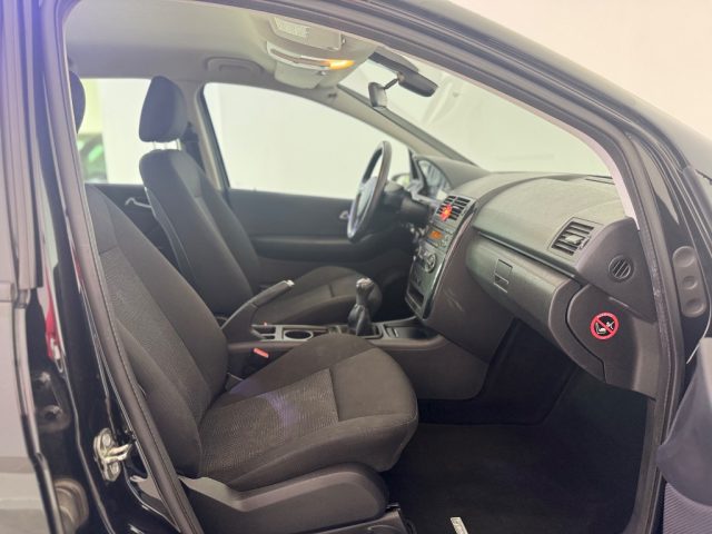 MERCEDES-BENZ A 160 usata 9