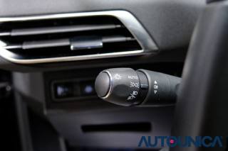 PEUGEOT 3008 usata, con Leve al volante