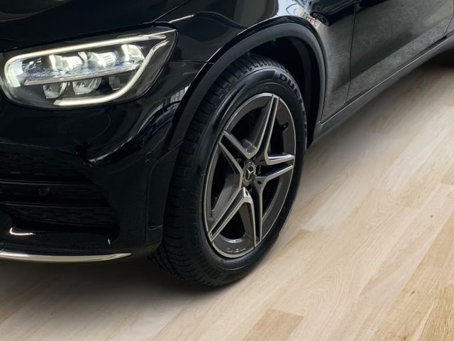 MERCEDES-BENZ GLC 220 usata, con Alzacristalli elettrici