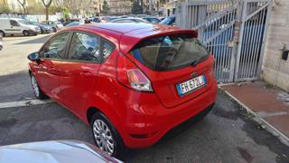 FORD Fiesta usata, con Autoradio