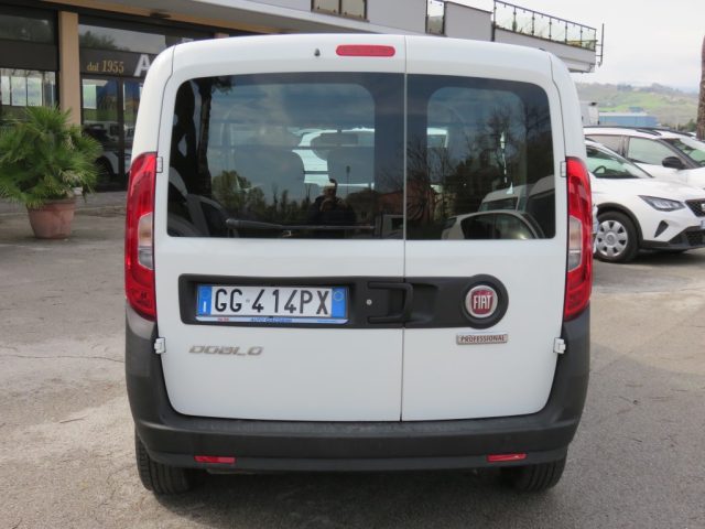 FIAT Doblo usata, con Alzacristalli elettrici