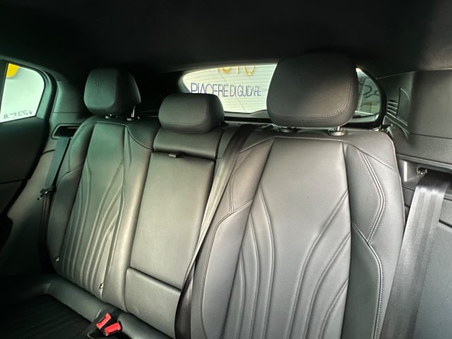 MASERATI Grecale usata, con USB