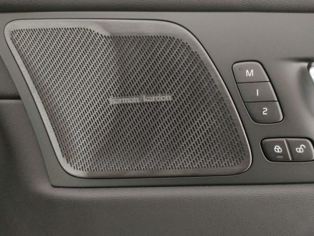 VOLVO XC60 usata, con Trazione integrale