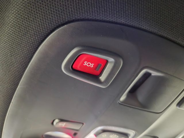 PEUGEOT 308 usata, con Sensori di parcheggio posteriori