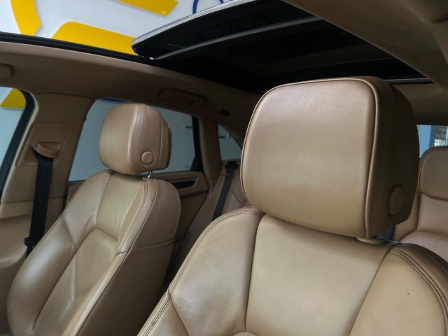 PORSCHE Macan usata, con Sensore di luce