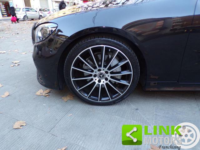 MERCEDES-BENZ E 220 usata, con Volante multifunzione