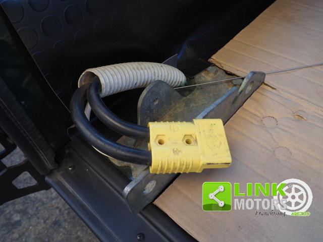 LAND ROVER Defender usata 22