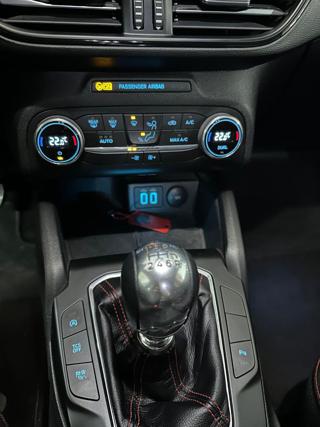 FORD Focus usata, con Cruise Control