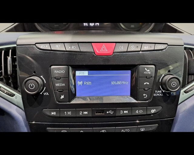 LANCIA Ypsilon usata, con Sedile posteriore sdoppiato