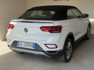 VOLKSWAGEN T-Roc usata, con Autoradio