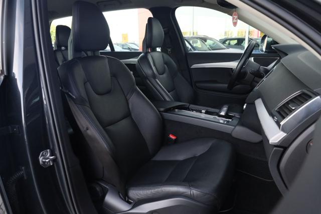 VOLVO XC90 usata, con Fari Xenon