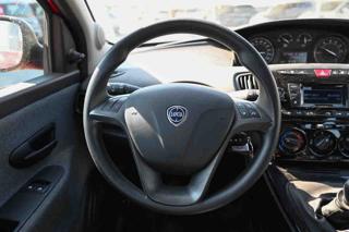 LANCIA Ypsilon usata, con Isofix