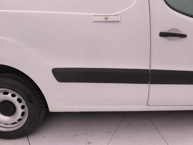 PEUGEOT Partner usata 37