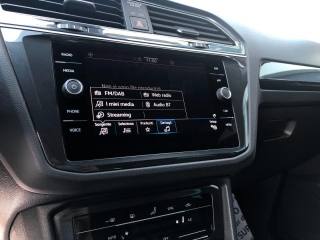VOLKSWAGEN Tiguan usata, con Specchietti laterali elettrici