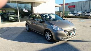PEUGEOT 208 usata, con Airbag laterali