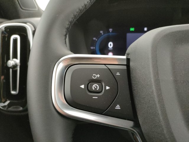 VOLVO XC40 usata, con Sedile posteriore sdoppiato