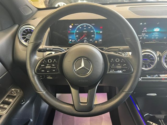 MERCEDES-BENZ GLB 200 usata, con Controllo trazione