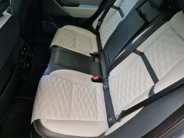 LAND ROVER Range Rover Velar usata, con Park Distance Control