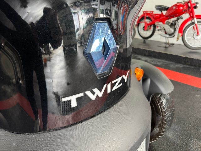 RENAULT Twizy usata 21