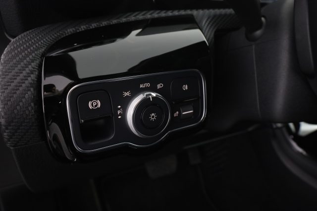 MERCEDES-BENZ A 180 usata 15