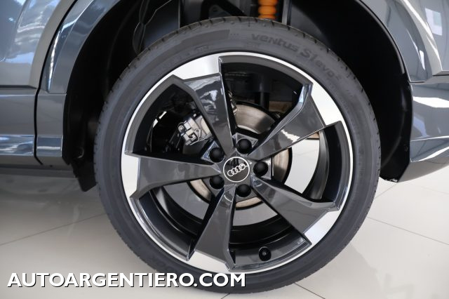 AUDI Q2 usata, con Sensori di parcheggio posteriori