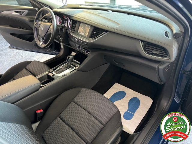 OPEL Insignia usata, con Controllo automatico clima