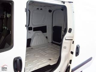 FIAT Doblo usata, con USB