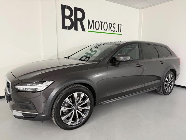 VOLVO V90 Cross Country usata, con ABS
