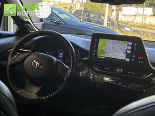 TOYOTA C-HR usata 26