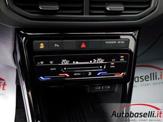VOLKSWAGEN T-Cross usata, con Controllo automatico clima