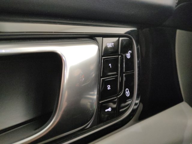 PORSCHE Panamera usata, con Bluetooth