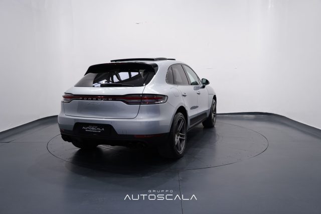 PORSCHE Macan usata, con Autoradio