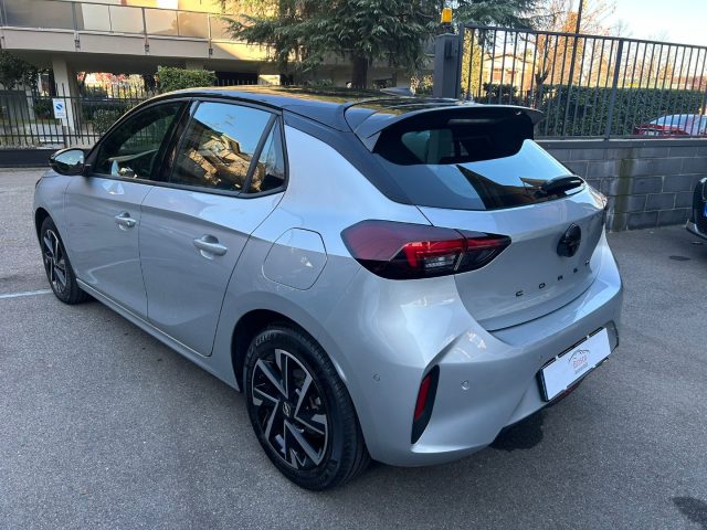 OPEL Corsa usata, con Autoradio
