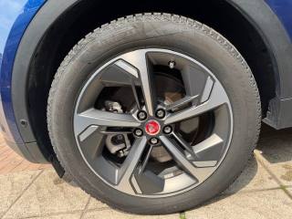 JAGUAR E-Pace usata, con Autoradio